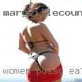 Women pussy eating